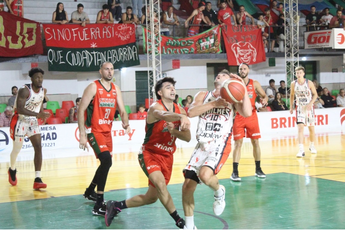 Quilmes busca la primera victoria del año ante Pico Football Club.