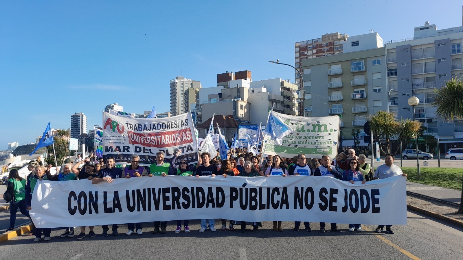 Mar del Plata dice NO a la reforma laboral de Milei.