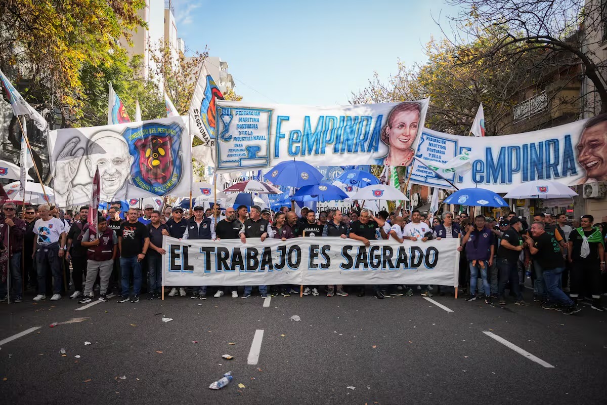 La CGT irá a la Justicia contra la reforma laboral y marchará a Tribunales.