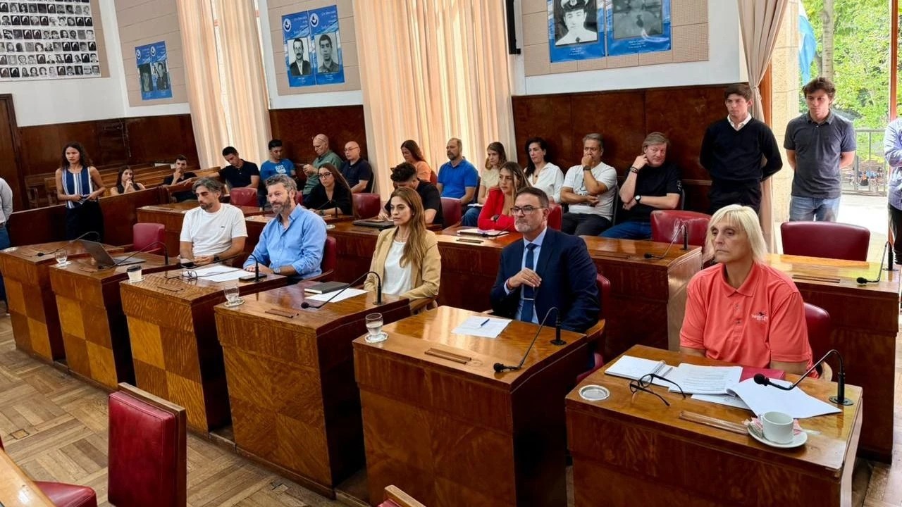 La pelea por el Presupuesto 2026: 57 preguntas y una ausencia inesperada.