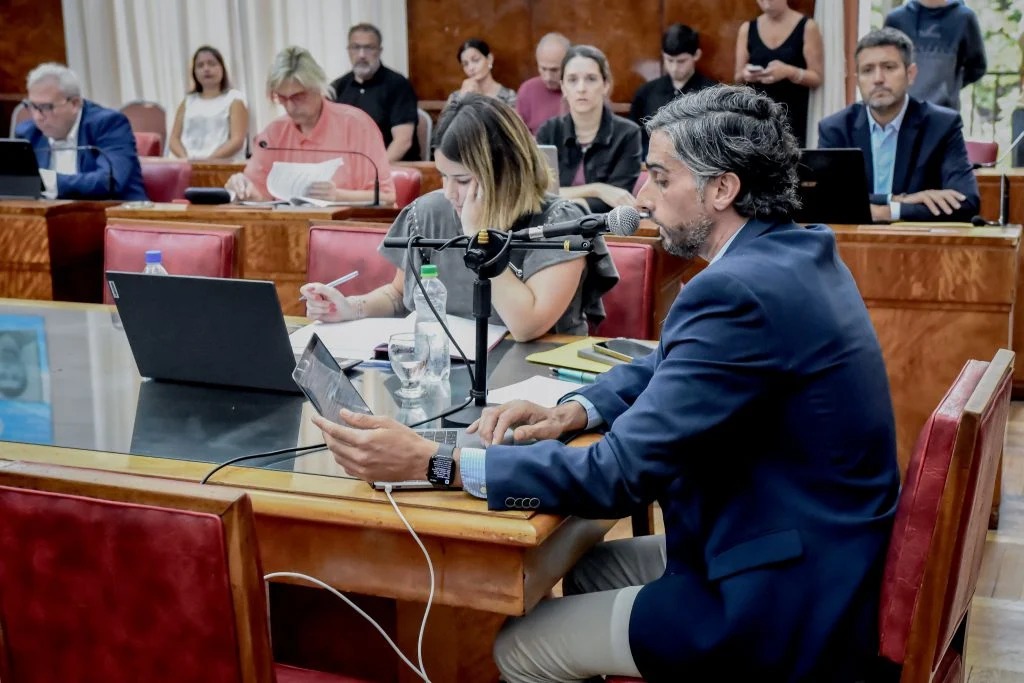 Aplicaciones de transporte: el Concejo reabre el debate para regular su uso en la ciudad.