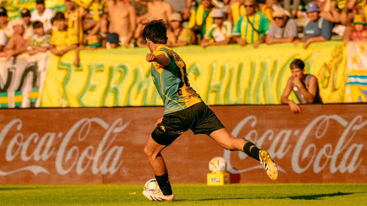 Aldosivi visita a Atlético Tucumán desde las 22 con la necesidad de cortar su mala racha.
