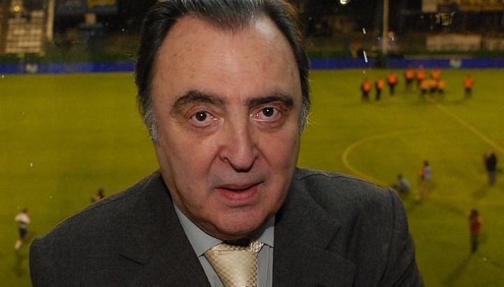 Murió Marcelo Araujo a los 78 años, histórica voz del relato del fútbol argentino.