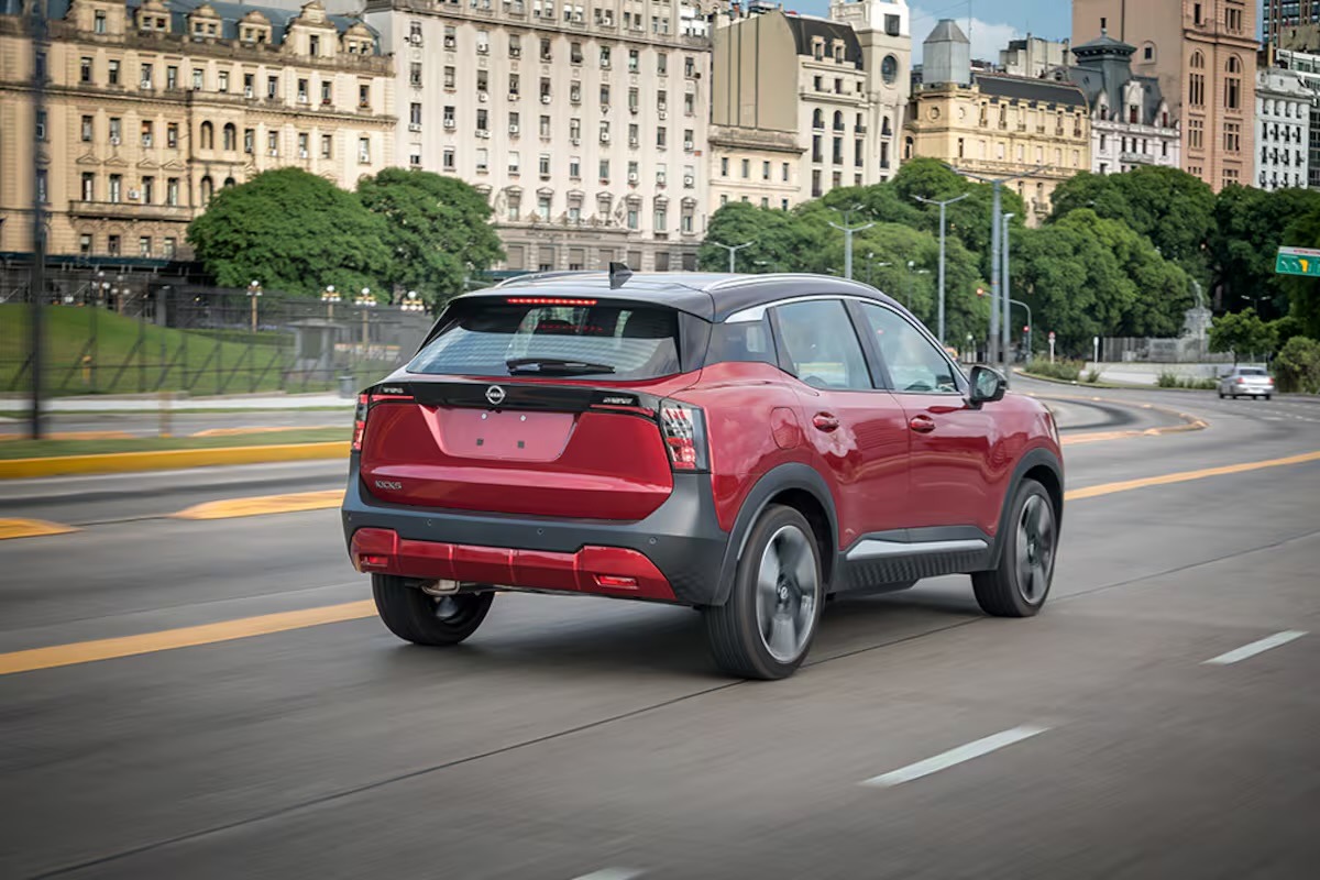 Nissan se va de Argentina: el síntoma de una industria en retirada.