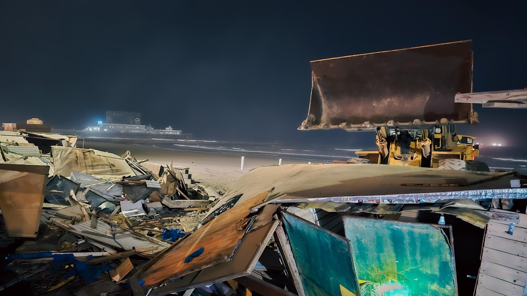 Demolieron la feria de la Rambla y no quedó ningún puesto en pie.