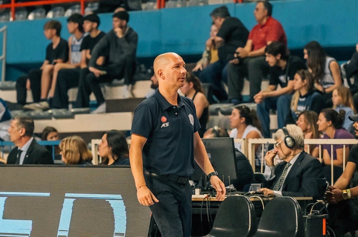Peñarol cambia de rumbo: no seguirá Costa y aparece Ramella en su reemplazo.