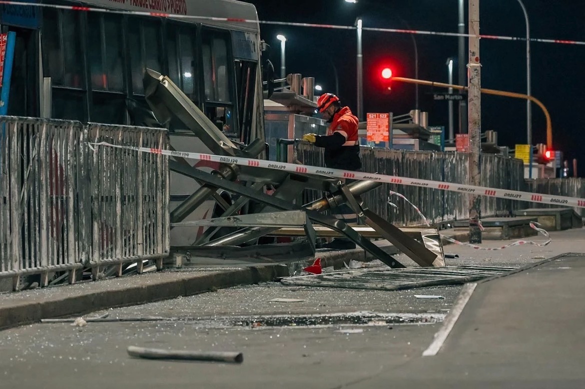 Trasladaron en un vuelo sanitario a una de las heridas más graves de la tragedia del Skatepark.