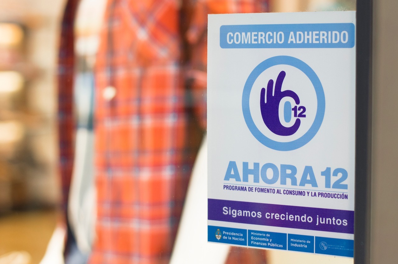 El Gobierno derogó 58 normas y eliminó definitivamente Precios cuidados, Ahora 12 y Cuota simple.