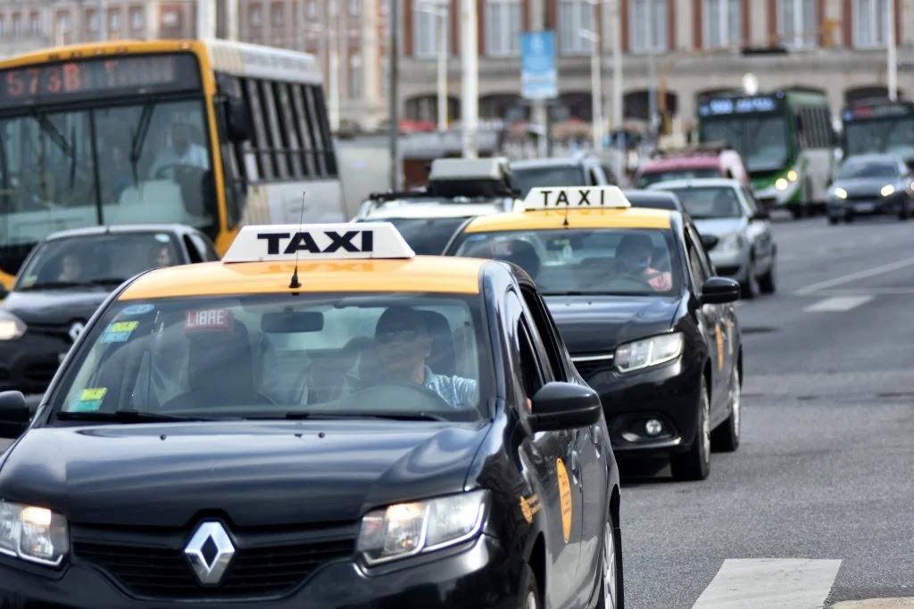 El Municipio fijó su posición dentro del debate por las aplicaciones de transporte.