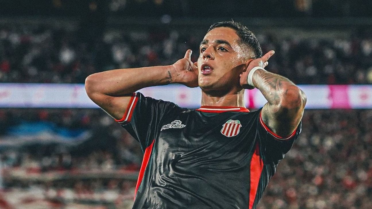 Gonzalo Morales, futbolista de Barracas, fue denunciado por violencia de género.