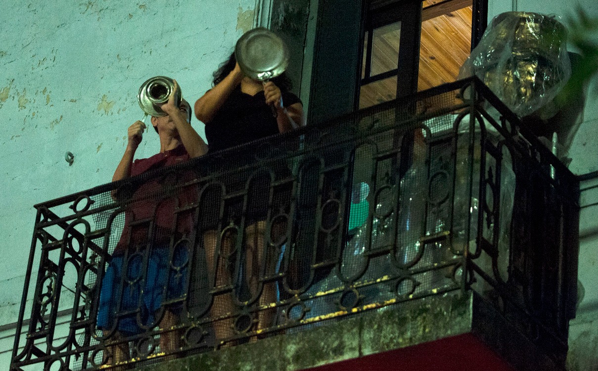 Nuevo “cacerolazo" por la inseguridad en Mar del Plata.