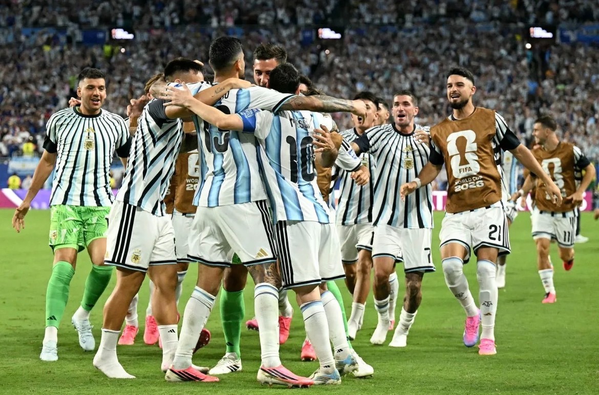 Argentina le ganó a Egipto un partido para el infarto y está en cuartos de final.