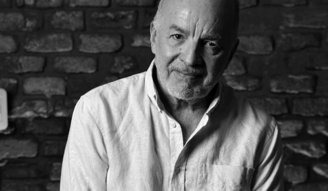 El libro a cuatro manos que busca romper el letargo político.