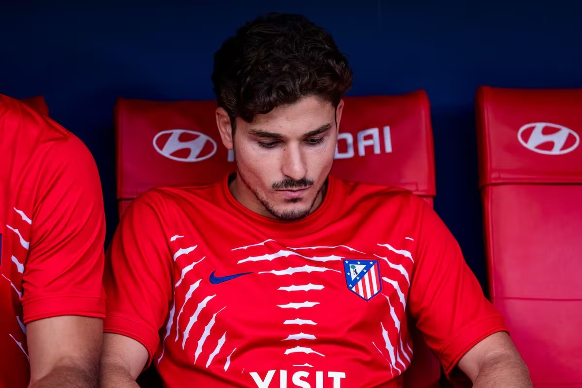 Julián Álvarez, en el centro de un conflicto que no para de crecer con el Atlético de Madrid.