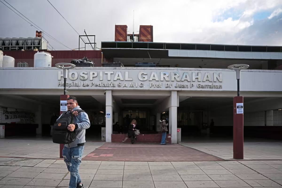 Hospitales nacionales: los extranjeros no residentes deberán pagar la atención.