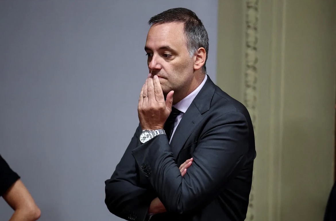Adorni presentó su descargo patrimonial: qué justificó y qué puede pasar con la causa.