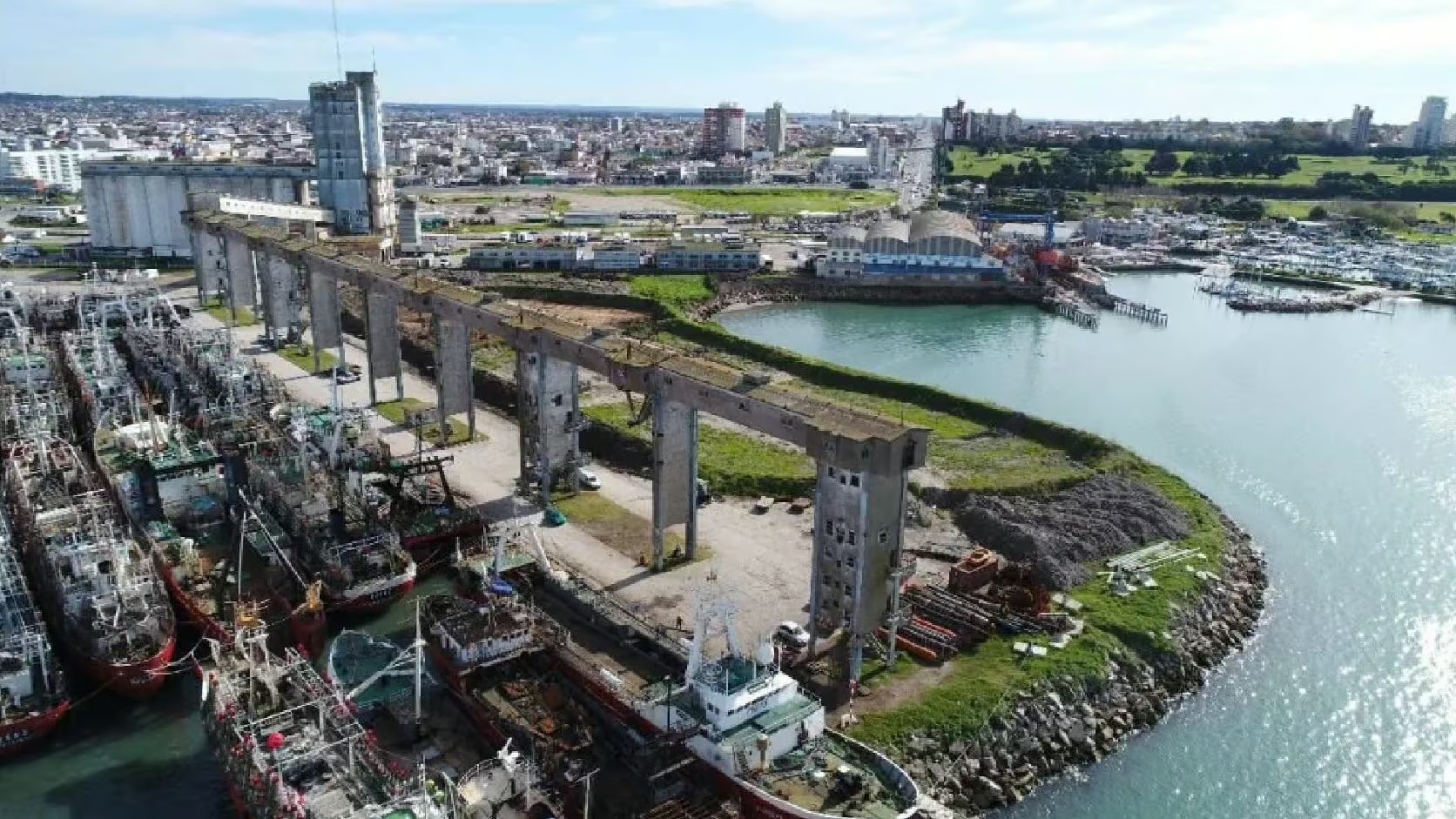El Puerto licita la demolición de una estructura histórica y retoma un proyecto postergado durante años.