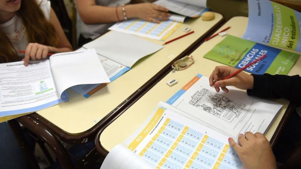 Las pruebas PISA volvieron a poner en jaque al aprendizaje escolar en el país.
